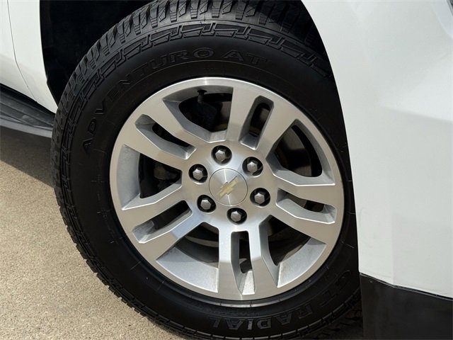 Used 2020 Chevrolet Suburban LT image 11