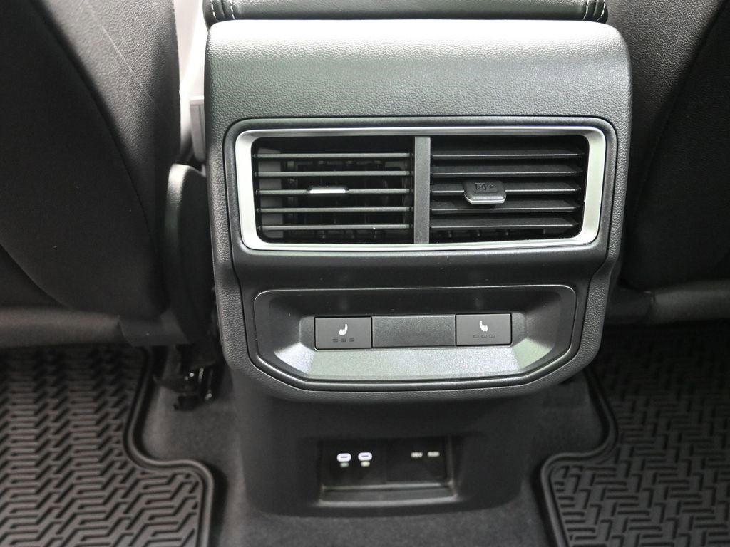 New 2025 Volkswagen Atlas Cross Sport SEL Premium R-Line image 20