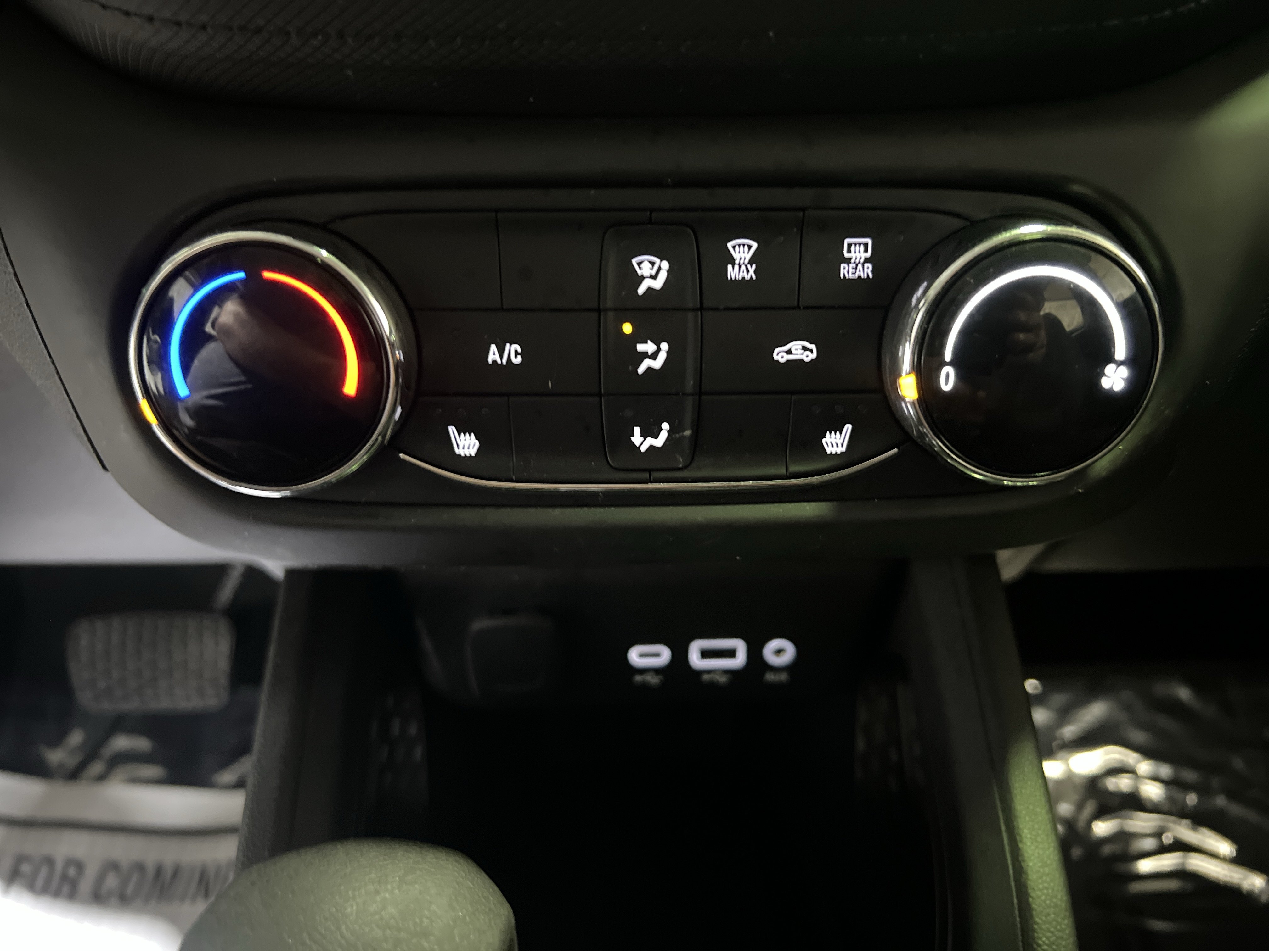Used 2023 Chevrolet TrailBlazer LT FWD image 20