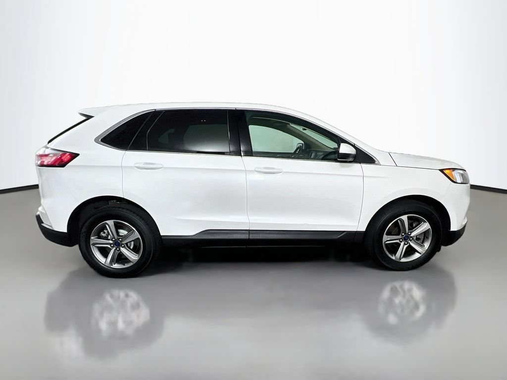 Used 2022 Ford Edge SEL w/ Convenience Package AWD/4WD image 10