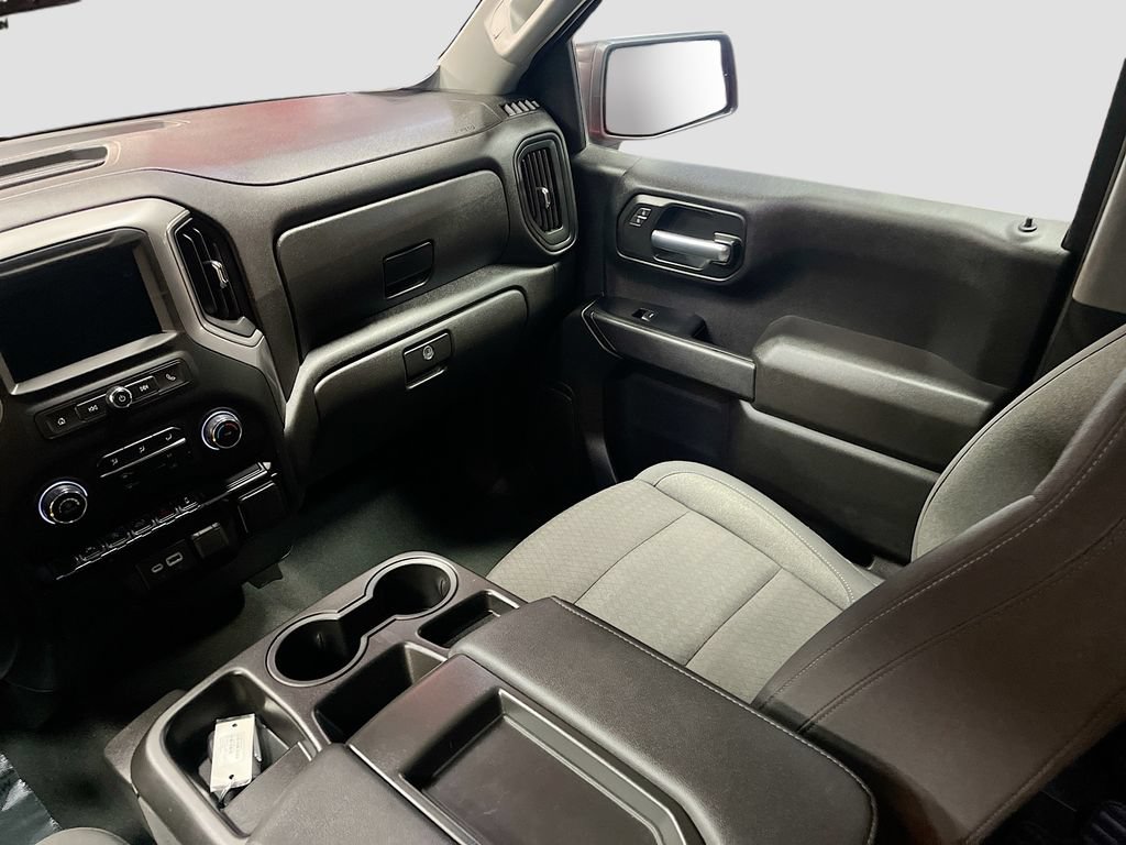 Used 2025 Chevrolet Silverado 1500 Custom w/ Turbomax Blackout Package AWD/4WD image 21