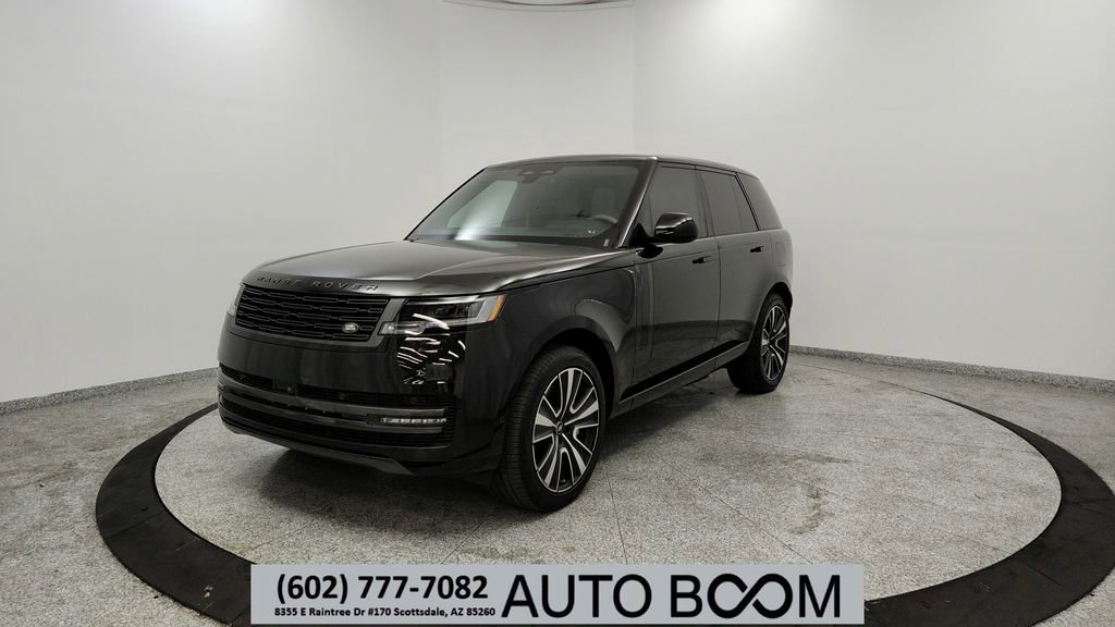 Used 2025 Land Rover Range Rover SE AWD/4WD image 1
