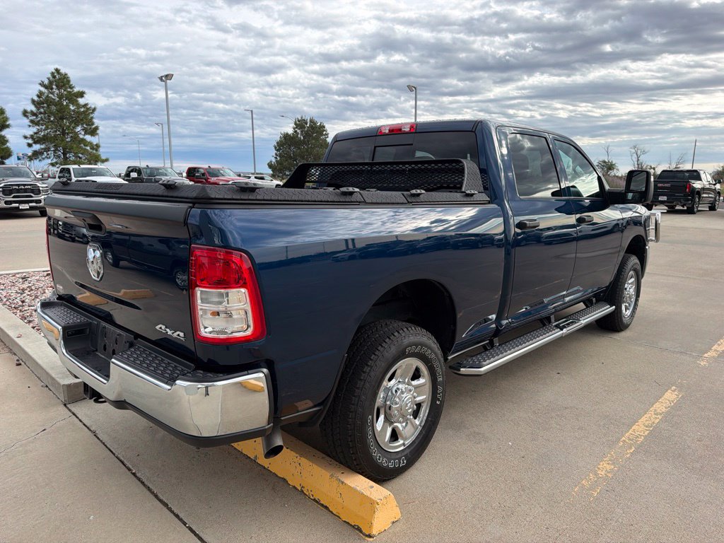 Used 2024 RAM 2500 Tradesman w/ Chrome Appearance Group AWD/4WD image 5