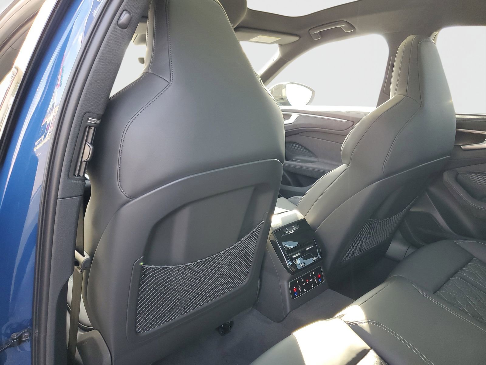 New 2026 Audi A6 Prestige image 14