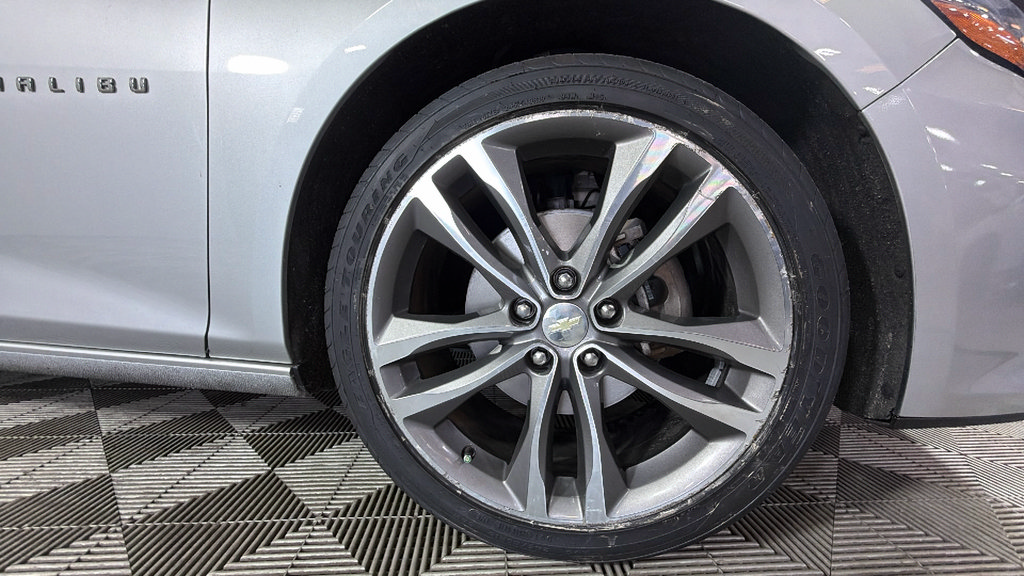 Certified 2022 Chevrolet Malibu LT FWD image 35