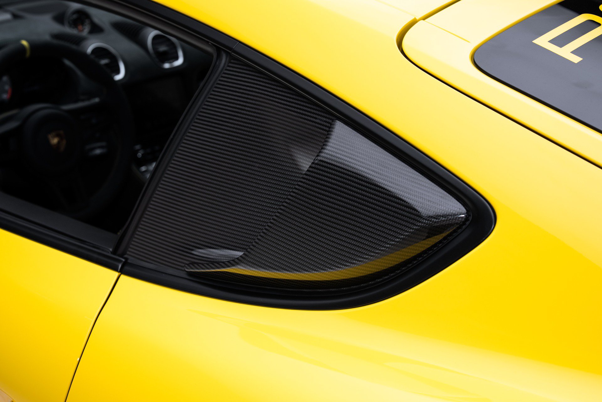 Used 2024 Porsche 718 Cayman GT4 RS RWD image 36