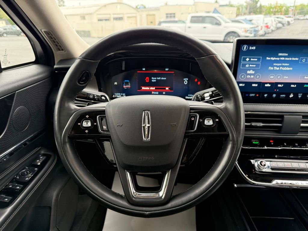 Used 2023 Lincoln Corsair Reserve w/ Equipment Group 201A AWD/4WD image 15