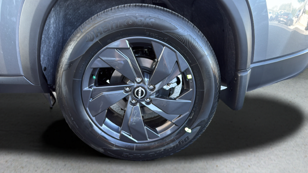 New 2026 Nissan Rogue SV AWD/4WD image 35