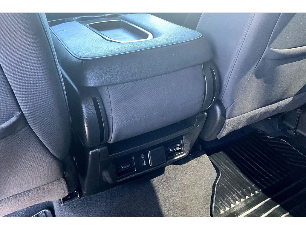 Used 2022 GMC Sierra 1500 Elevation image 11