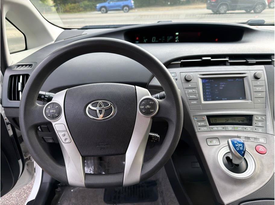 Used 2015 Toyota Prius Two FWD image 13