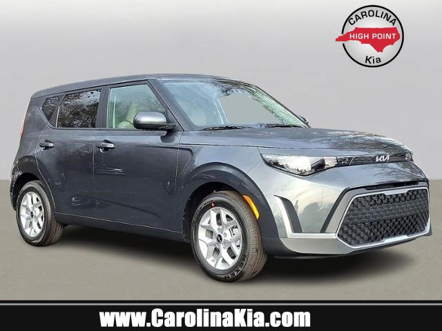 New 2025 Kia Soul LX