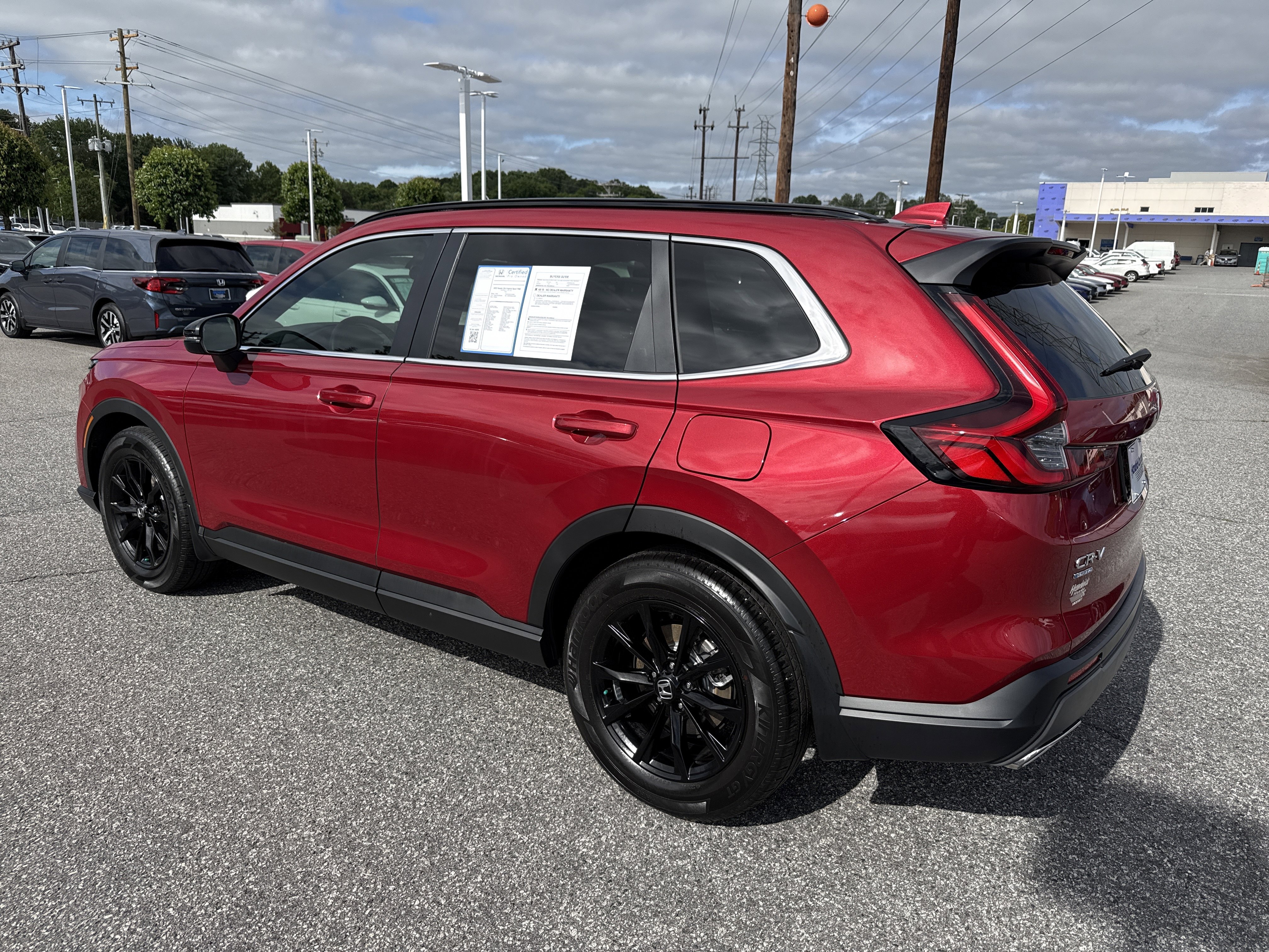 Certified 2025 Honda CR-V Sport image 8