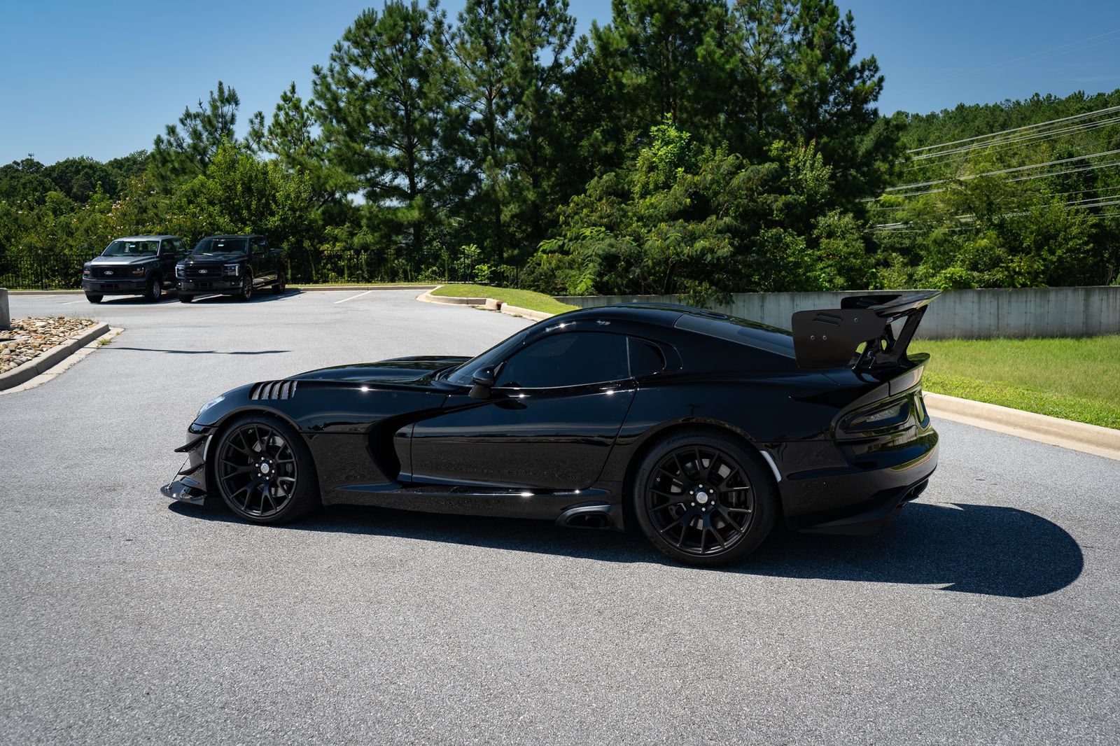 Used 2014 SRT Viper SRT-10 w/ Advanced Aerodynamics Package RWD image 20