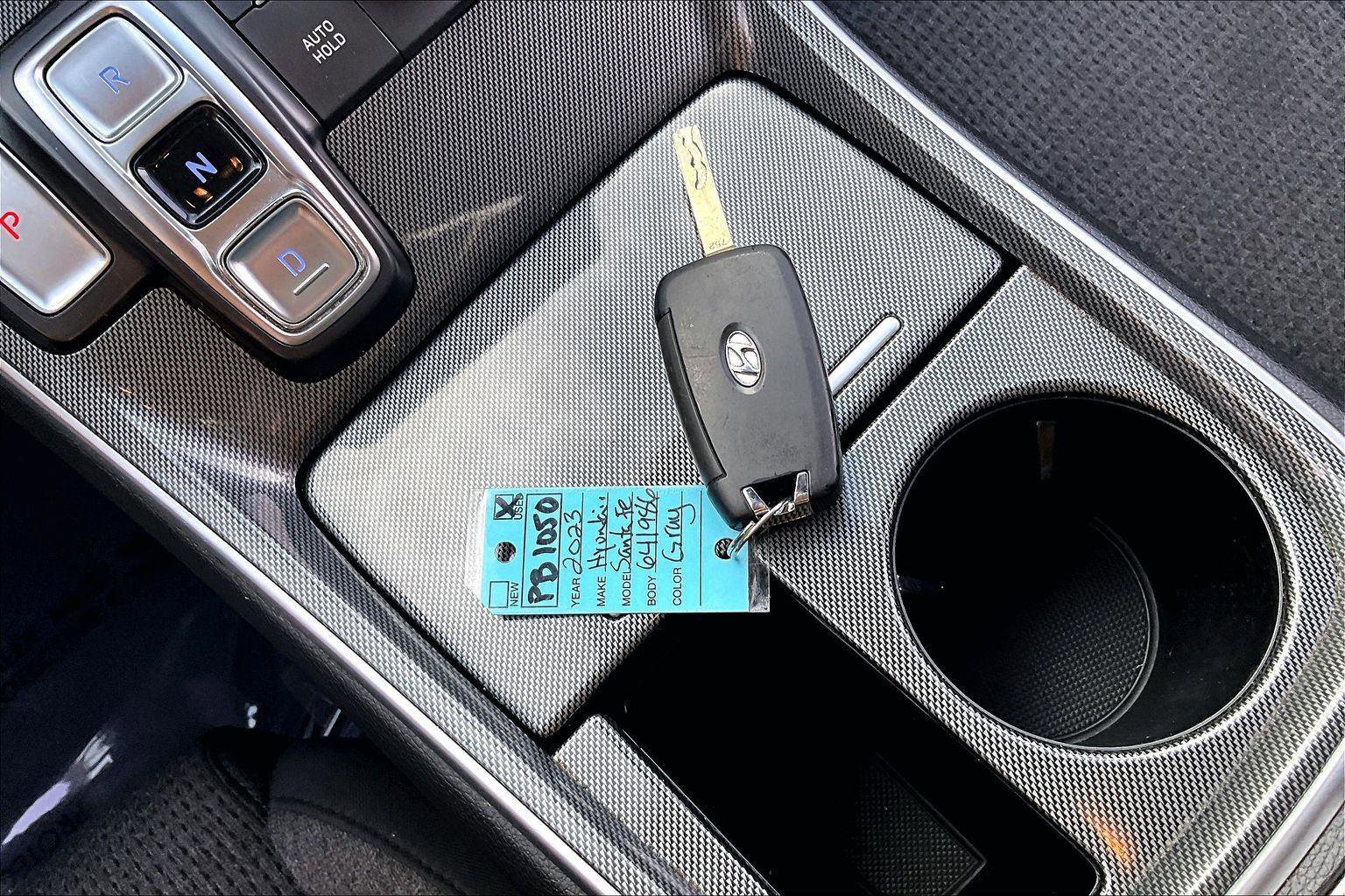 Used 2023 Hyundai Santa Fe SE image 11