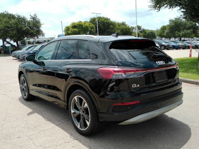 Used 2022 Audi Q4 e-tron Prestige AWD/4WD image 13