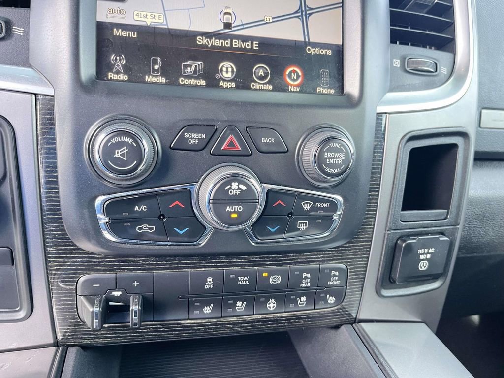 Used 2016 RAM 2500 Limited image 21