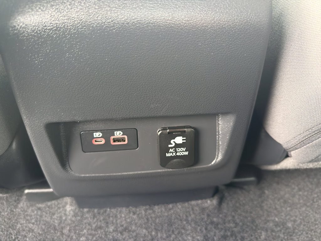 Certified 2022 Nissan Frontier SV image 31