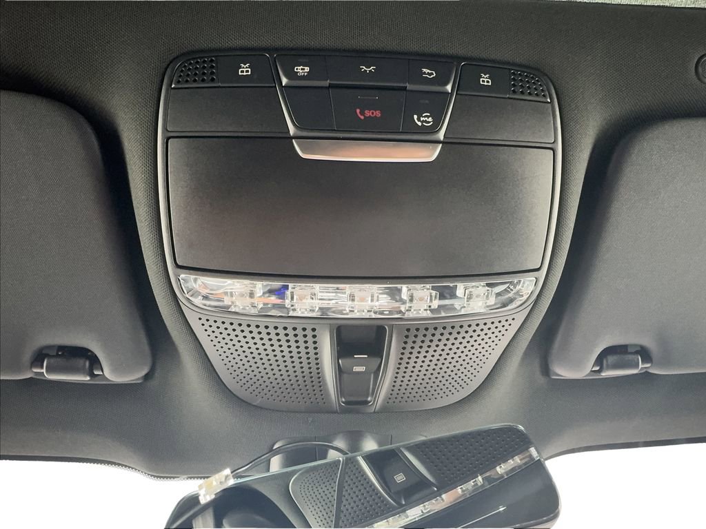 Used 2021 Mercedes-Benz GLC 300 w/ Premium Package image 42