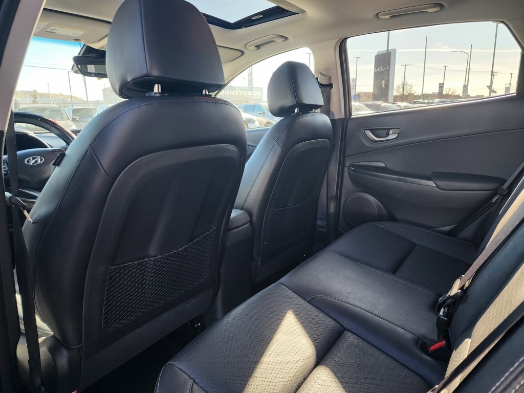 Used 2020 Hyundai Kona Limited image 12