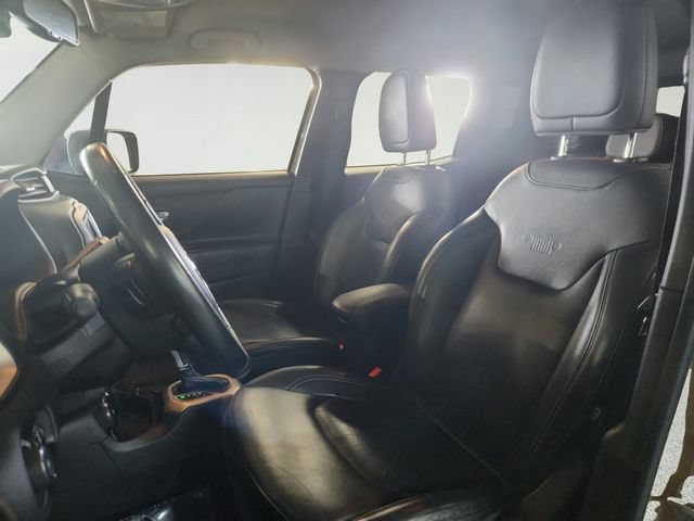 Used 2016 Jeep Renegade Limited w/ Safety & Security Group AWD/4WD image 26