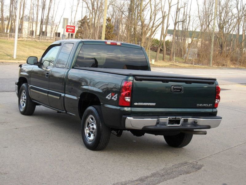 Used 2003 Chevrolet Silverado 1500 LS AWD/4WD image 12
