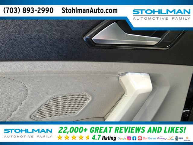 Used 2022 Volkswagen Tiguan SE w/ Panoramic Sunroof Package image 27