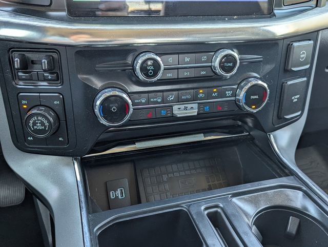 Used 2022 Ford F150 Lariat w/ Max Trailer Tow Package image 8