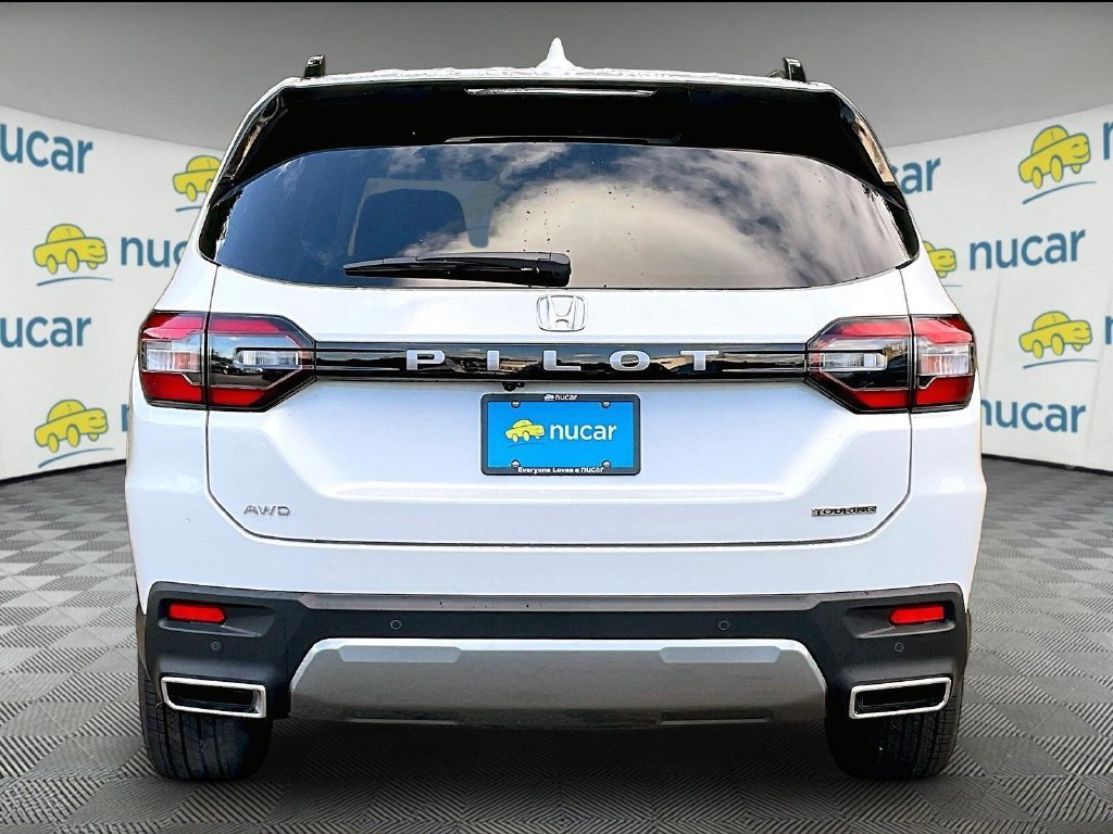 New 2026 Honda Pilot Touring image 6