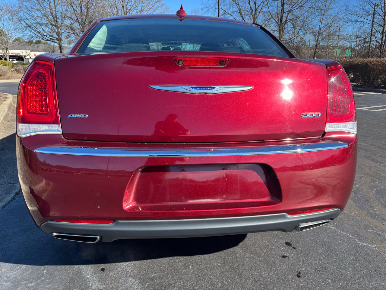 Used 2019 Chrysler 300 Limited image 8