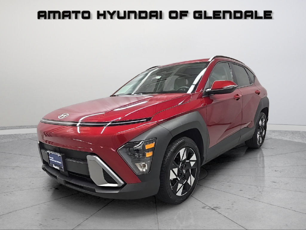 Used 2025 Hyundai Kona SEL FWD image 2