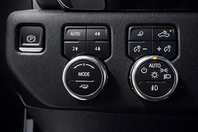 Used 2023 GMC Sierra 1500 SLT w/ SLT Premium Package image 32