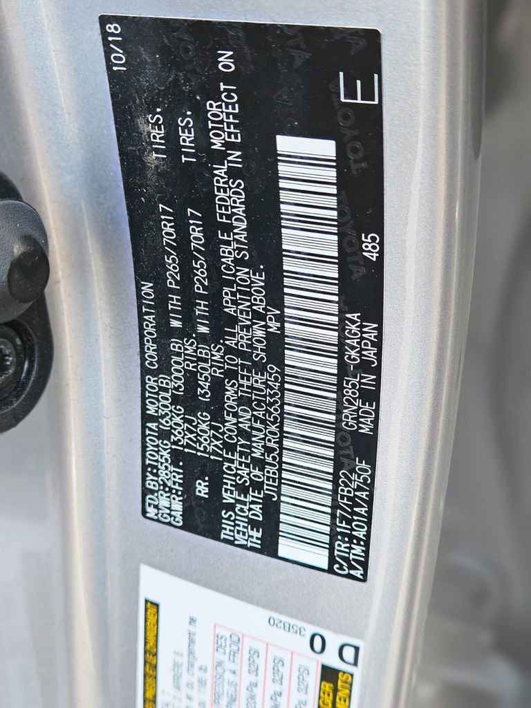Used 2019 Toyota 4Runner SR5 AWD/4WD image 36