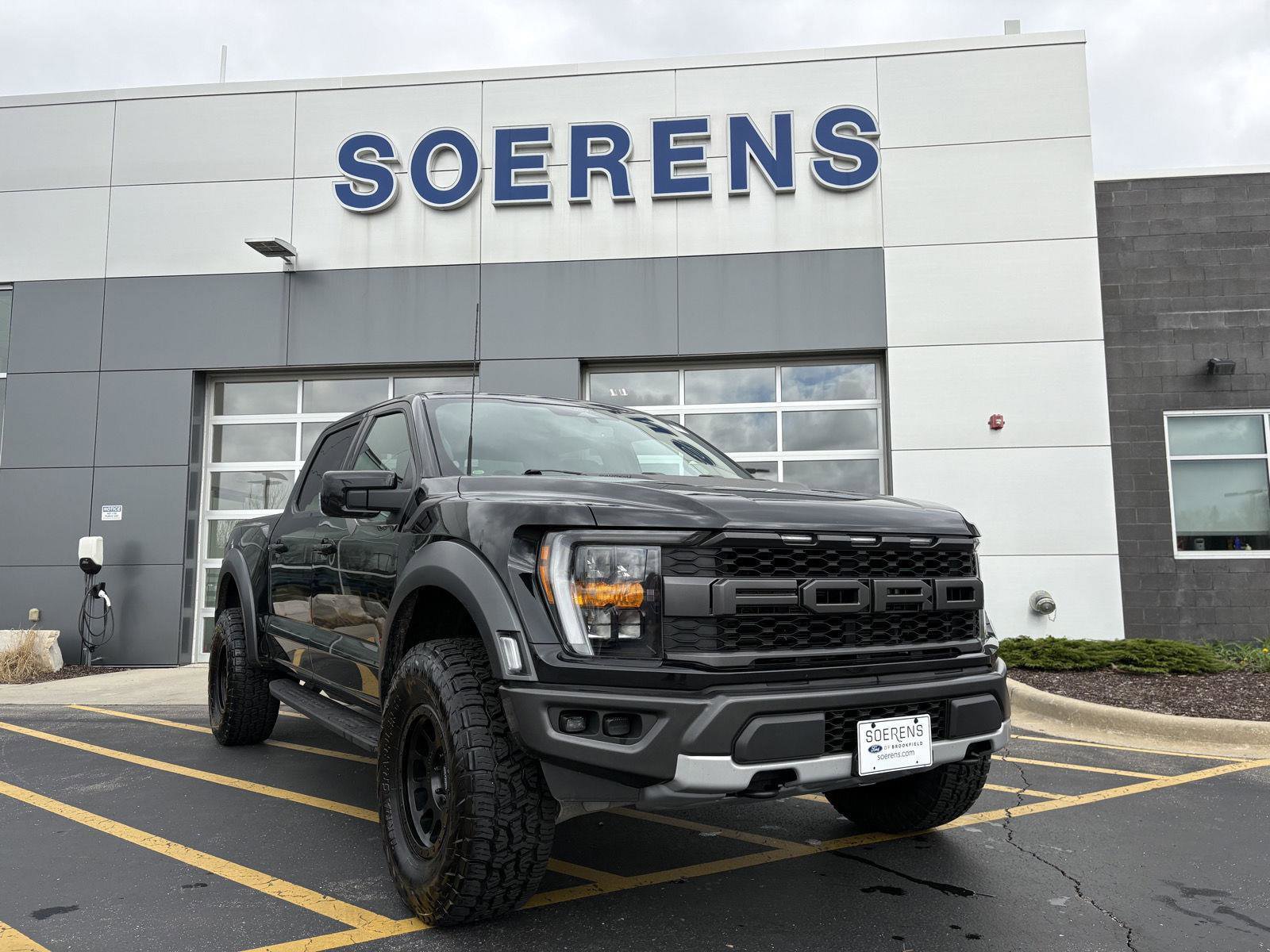 Certified 2022 Ford F150 Raptor w/ Torsen Package image 1