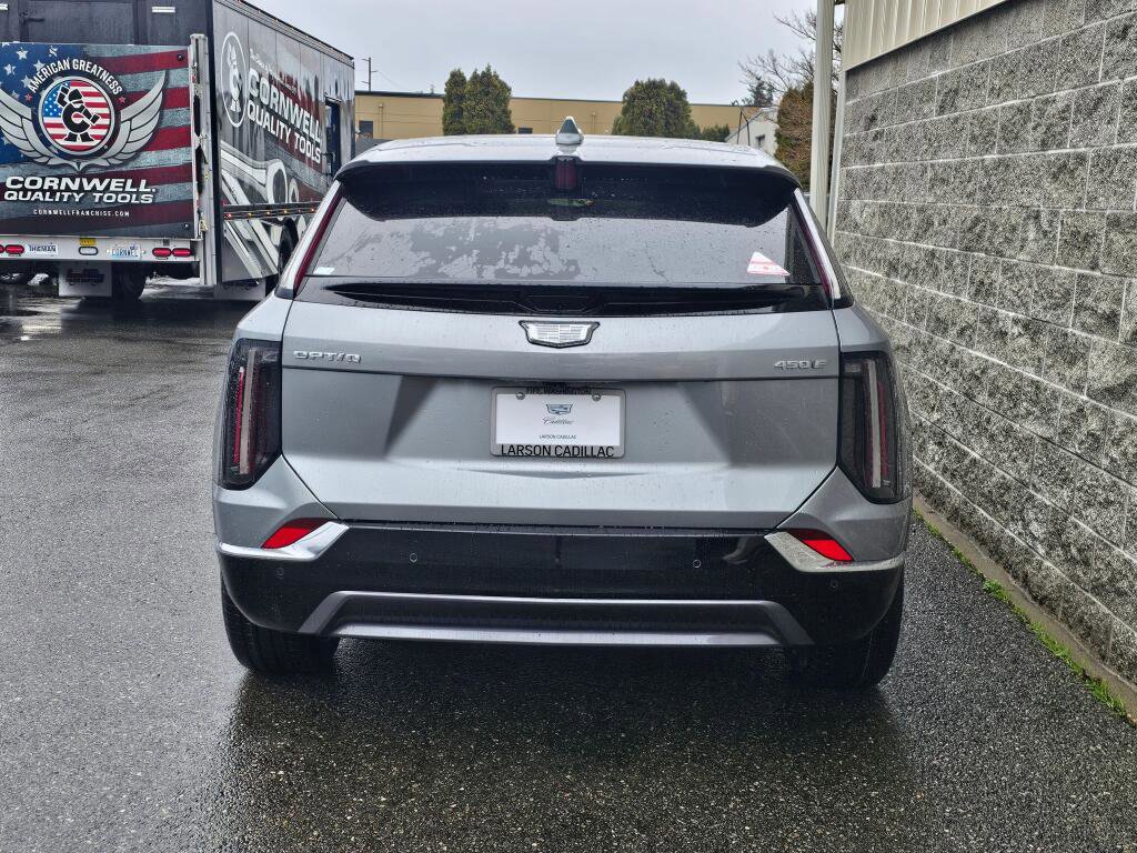 New 2026 Cadillac Optiq Luxury 1 image 6