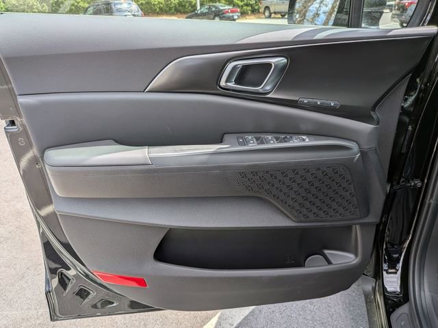 New 2026 Kia Carnival SX w/ SX Dark Edition Package FWD image 10