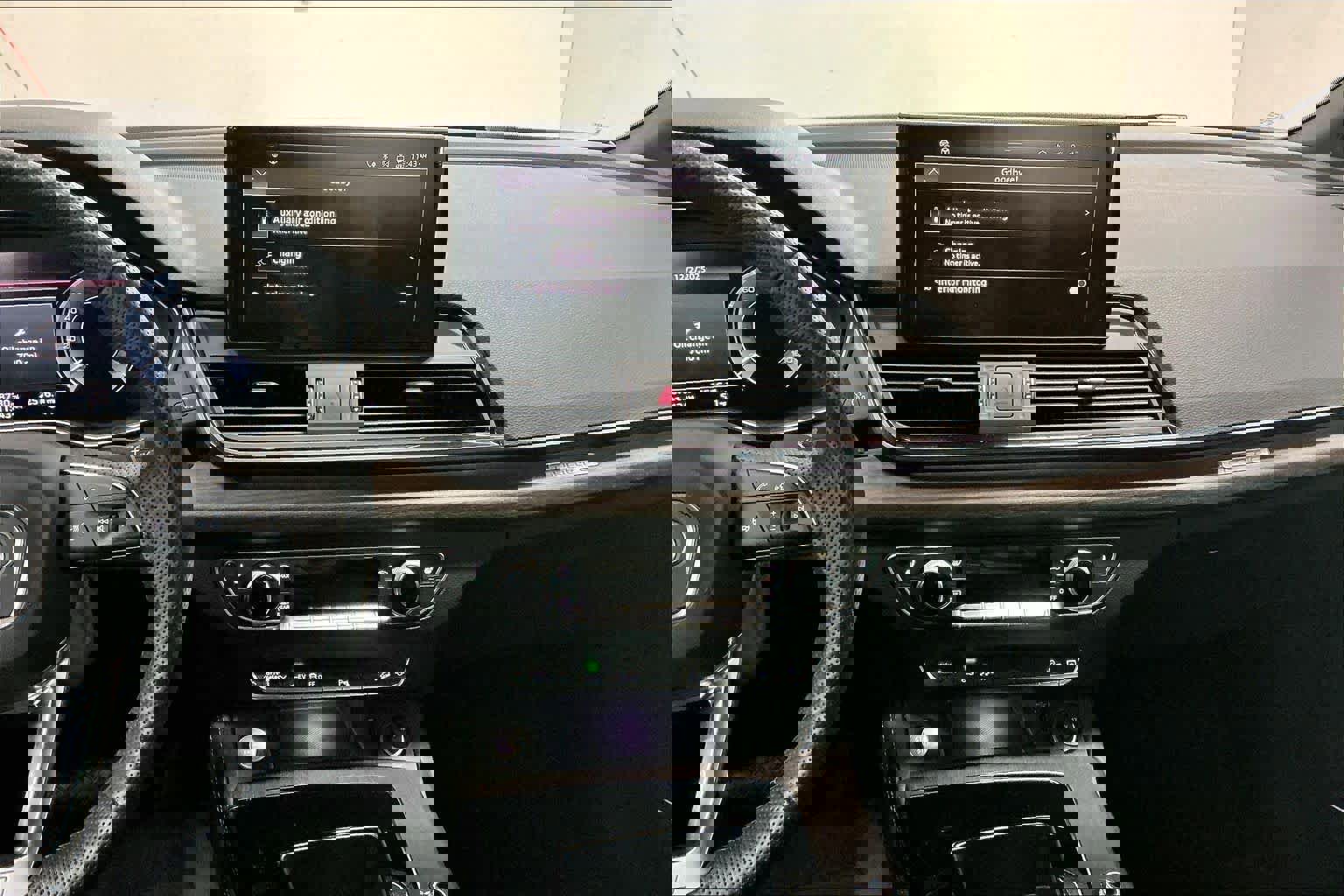 Used 2025 Audi Q5 e Premium Plus w/ Premium Plus Package image 9