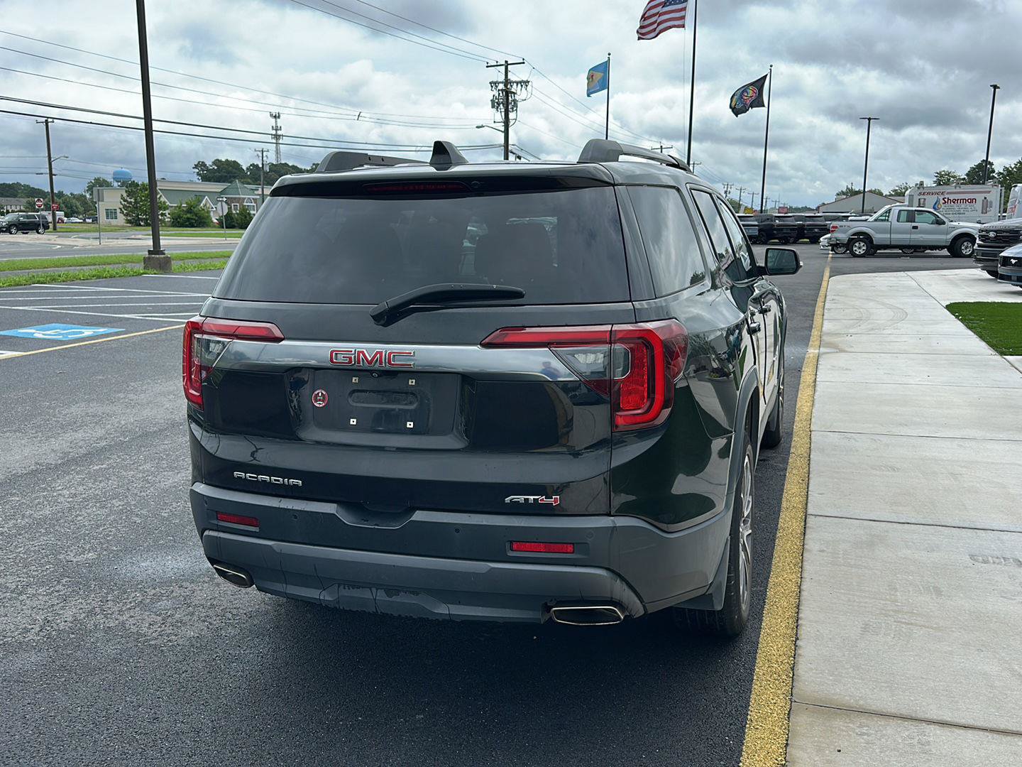 Used 2020 GMC Acadia AT4 w/ Driver Alert Package II AWD/4WD image 6