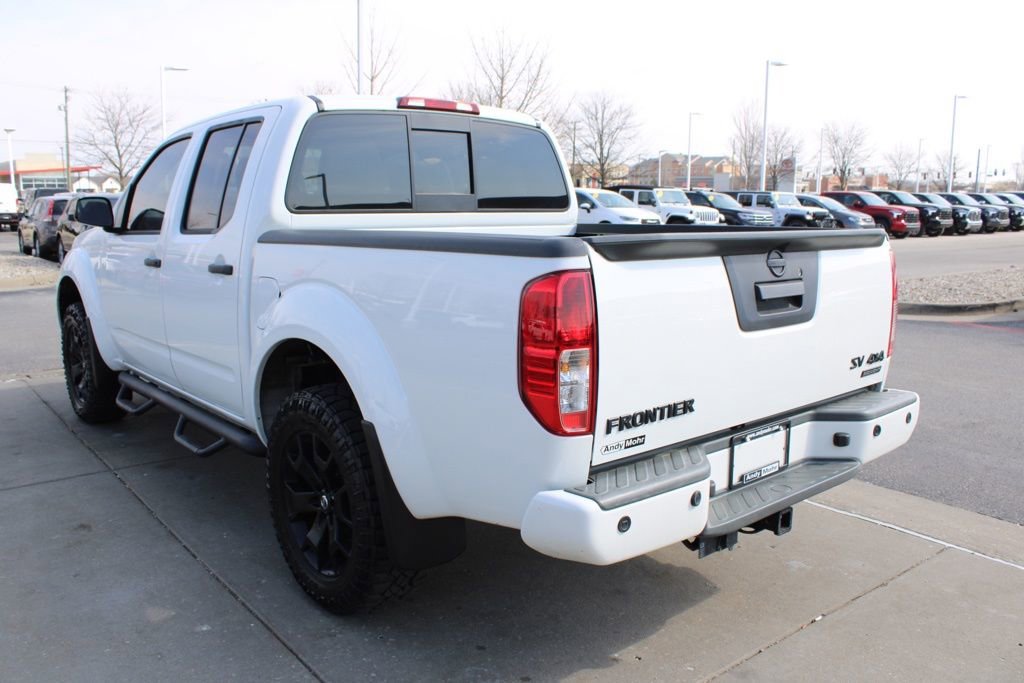 Used 2020 Nissan Frontier SV w/ Midnight Edition Floor Mats image 5