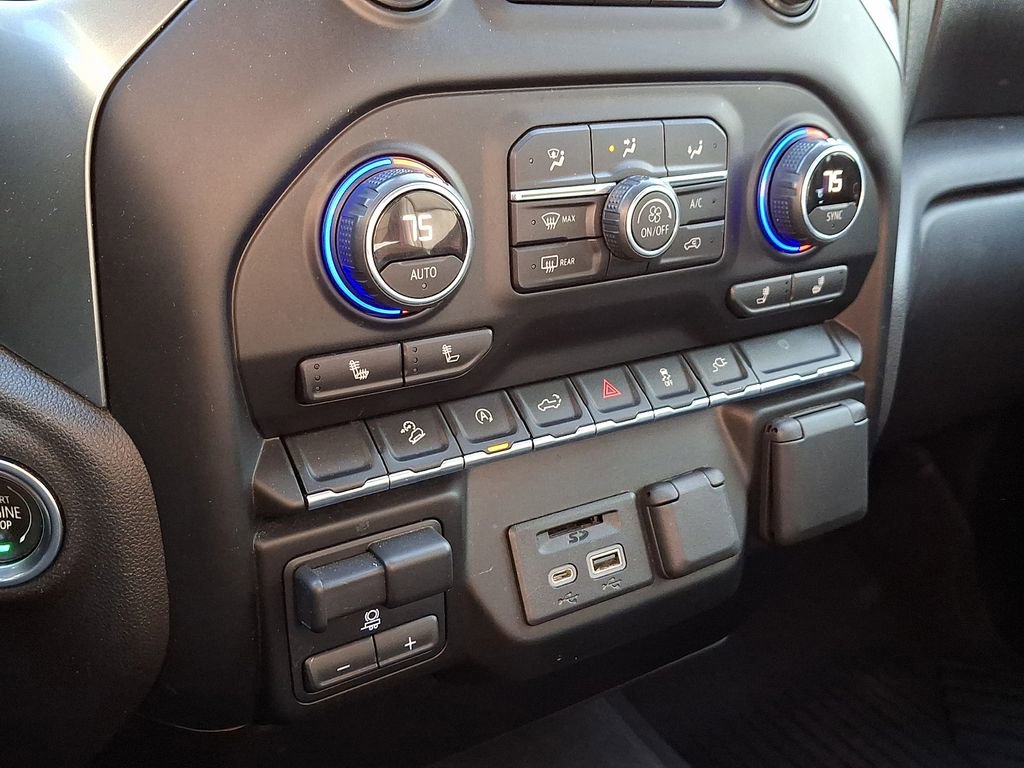 Used 2020 Chevrolet Silverado 1500 LT w/ All-Star Edition image 13