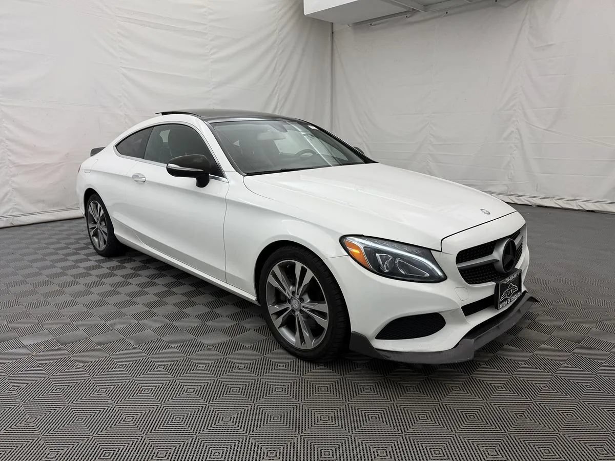 Used 2017 Mercedes-Benz C 300 4MATIC Coupe image 3