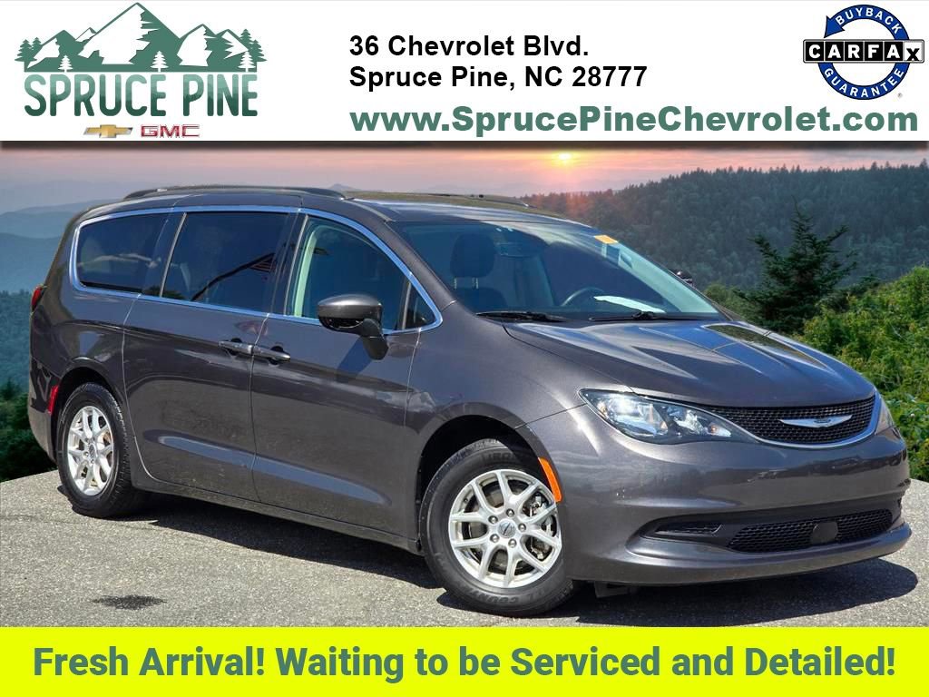Used 2021 Chrysler Voyager Lxi image 1