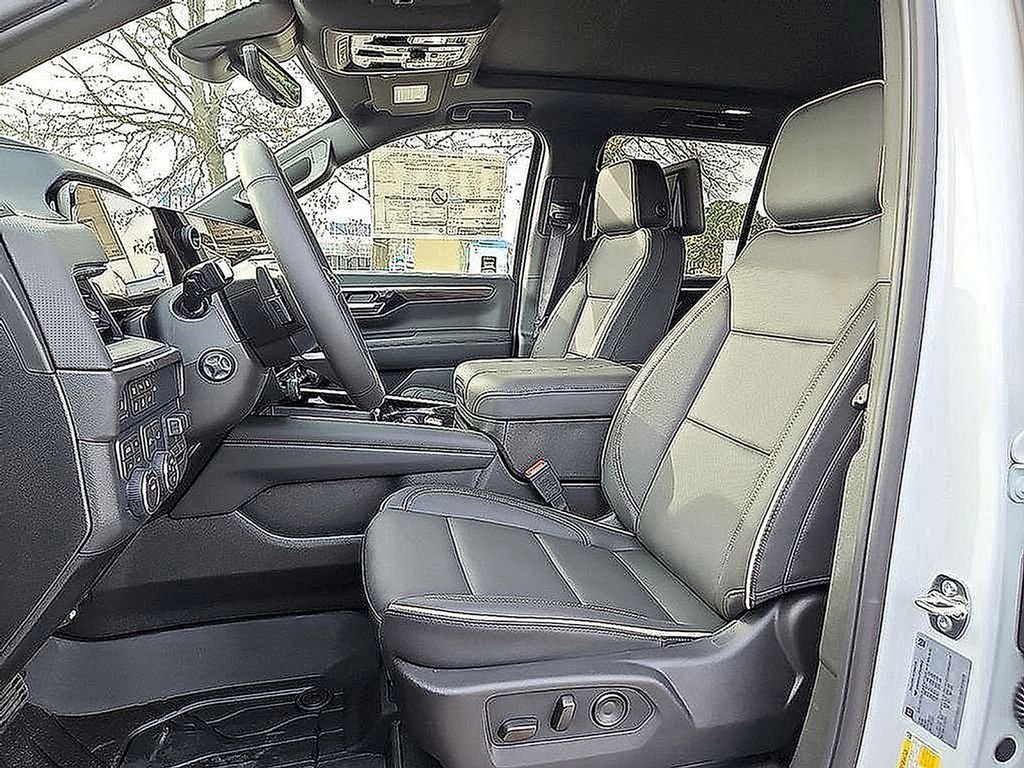 New 2026 Chevrolet Tahoe Premier image 13