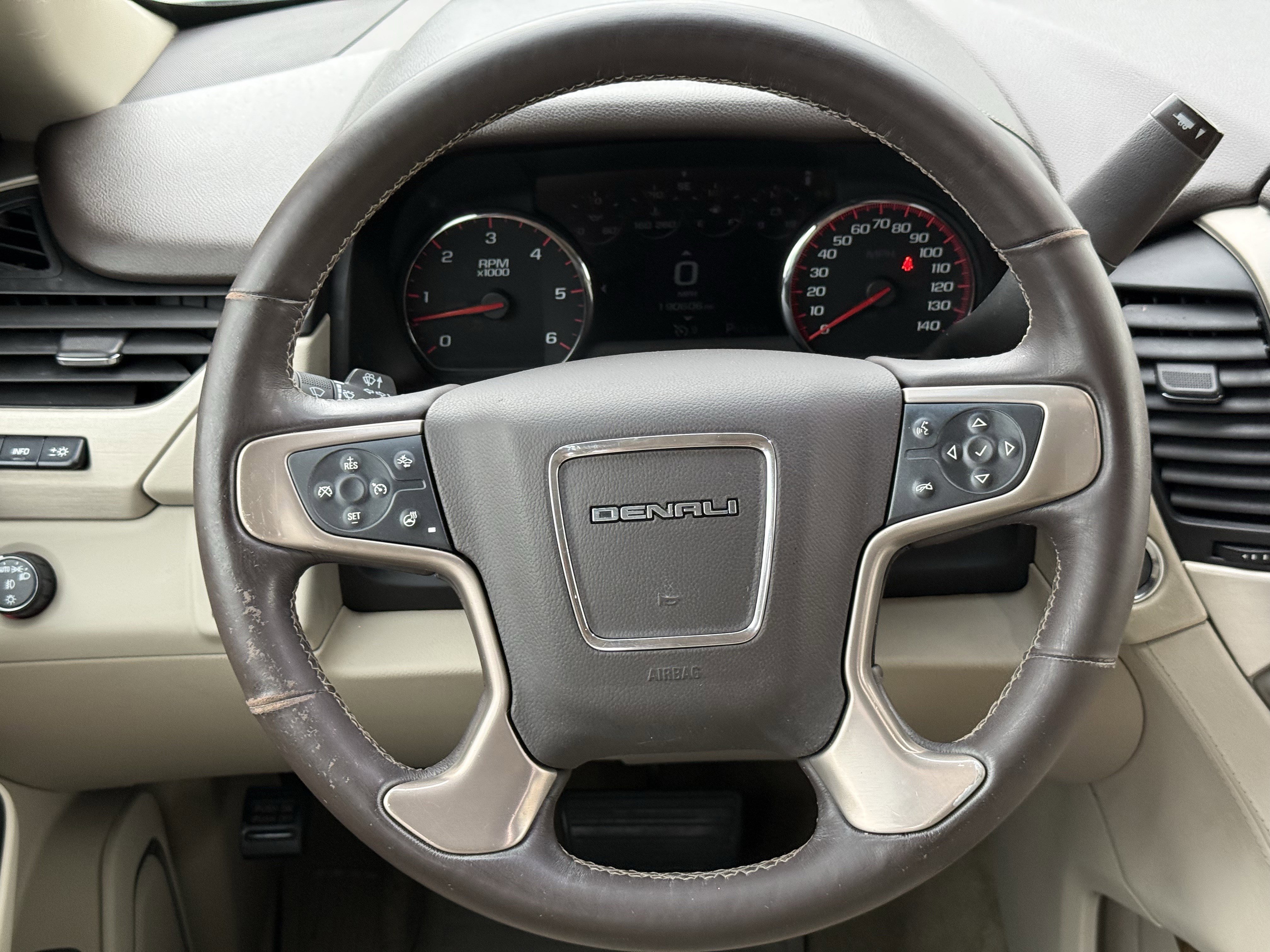 Used 2016 GMC Yukon XL Denali w/ Open Road Package image 15