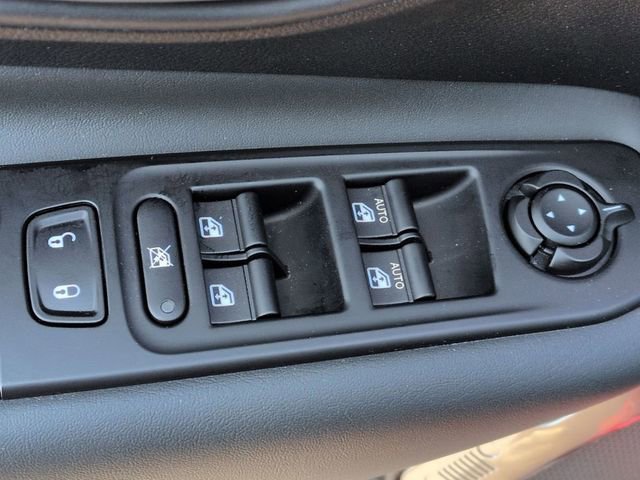 Certified 2023 Jeep Renegade Limited w/ Sun/Sound Group image 16