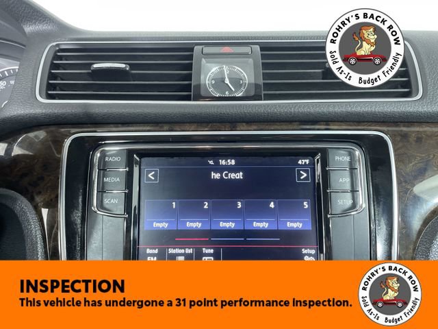 Used 2015 Volkswagen Passat TDI SEL Premium image 21