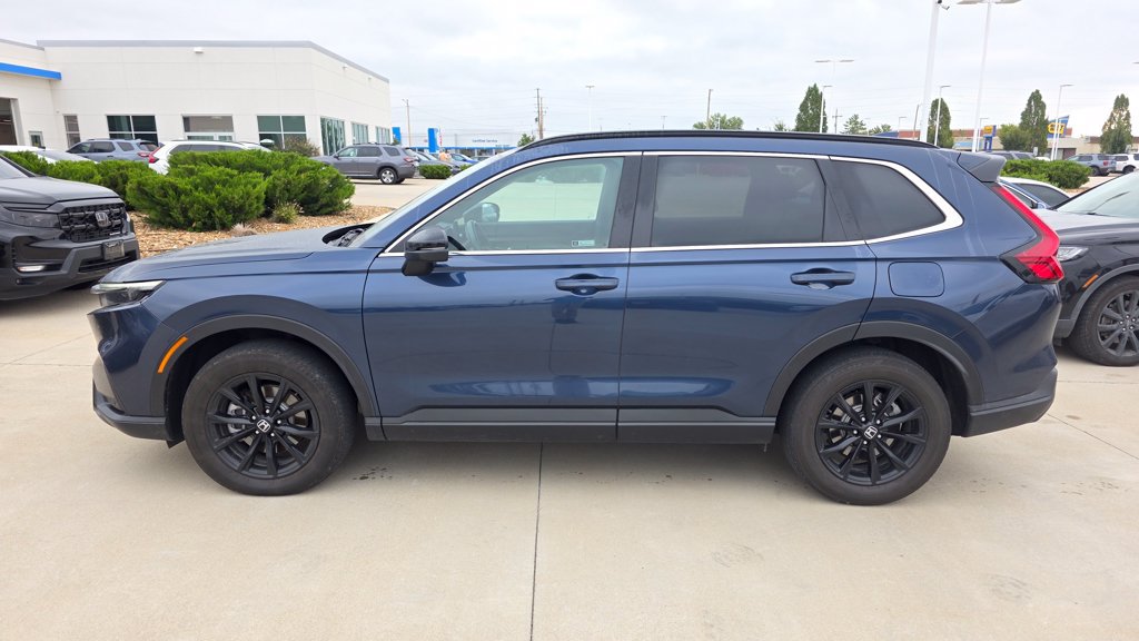 Used 2024 Honda CR-V Sport-L image 2