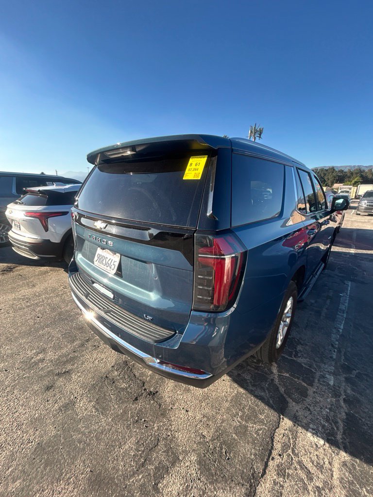 Used 2023 Chevrolet Suburban LT AWD/4WD image 10