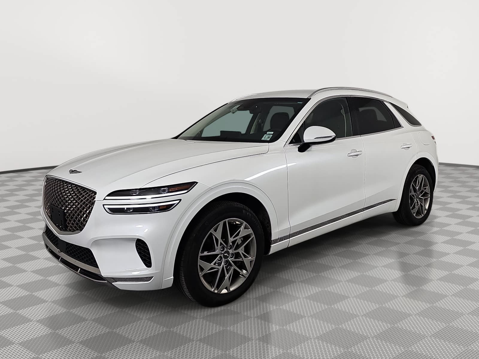 Used 2025 Genesis GV70 2.5T AWD/4WD image 4