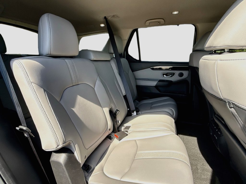 Used 2023 Honda Pilot EX-L image 33