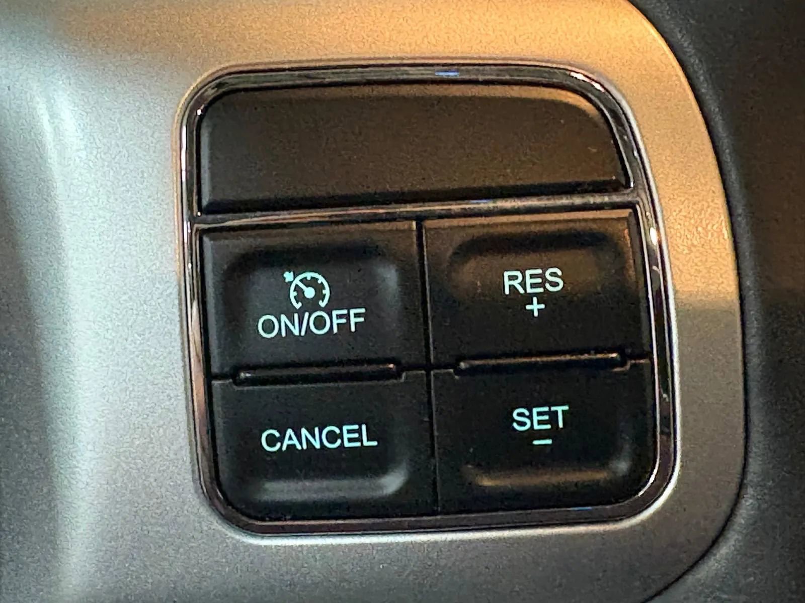 Used 2017 Jeep Compass High Altitude image 28